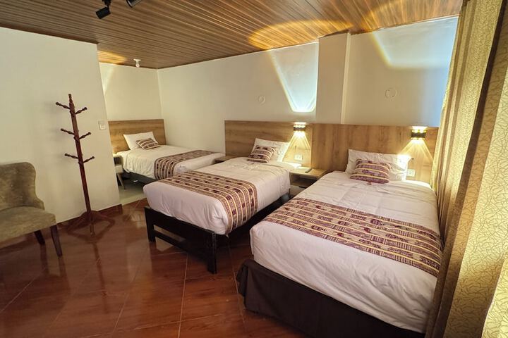 Room 14 of 21