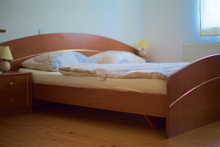 Room 12 of 61
