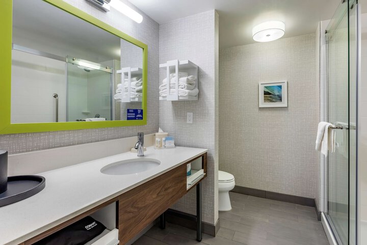 Bathroom shower