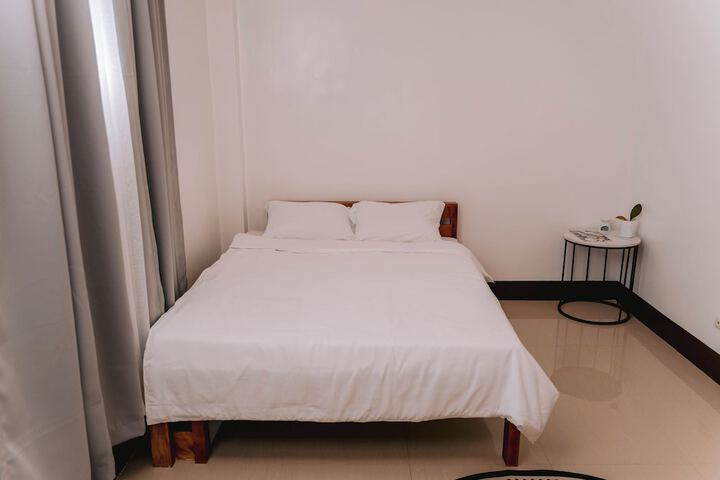 Room 32 of 58