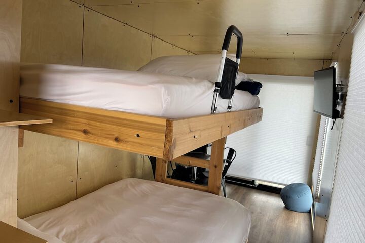 Room 7 of 26