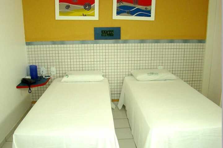 Room 8 of 43