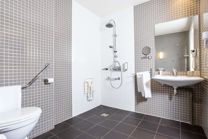 Bathroom Interior Photo