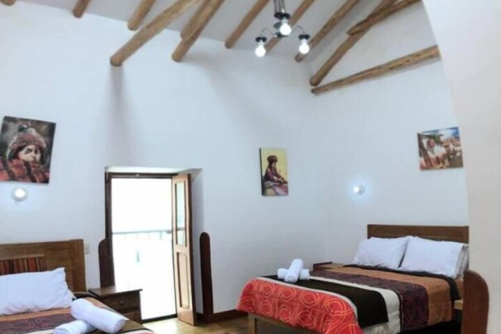 Room 10 of 26