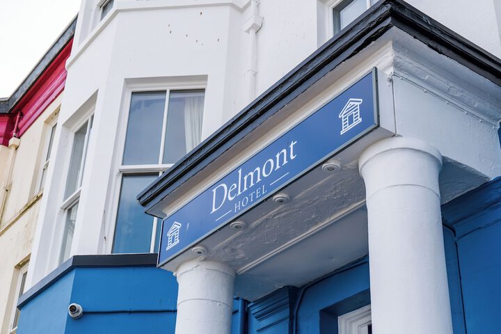 Delmont Hotel in Scarborough