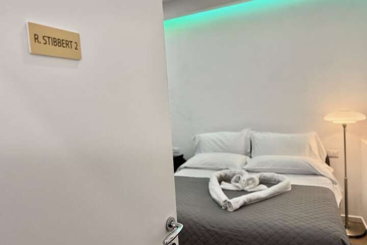 Room 29 of 155
