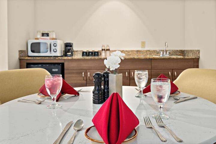 Private kitchenette