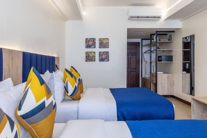 Room 8 of 38