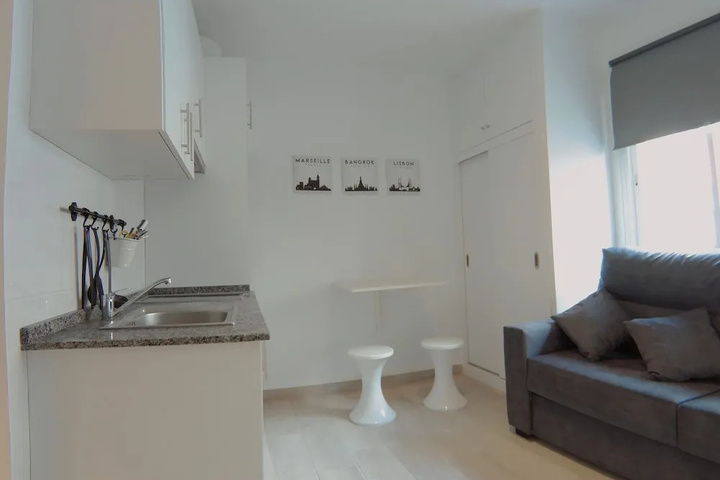 Room 2 of 14