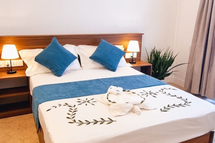 Room 9 of 21