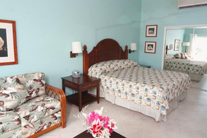 Room 6 of 45