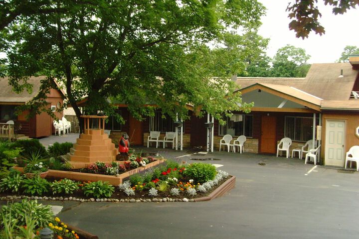 Hotel Exterior 87 of 88