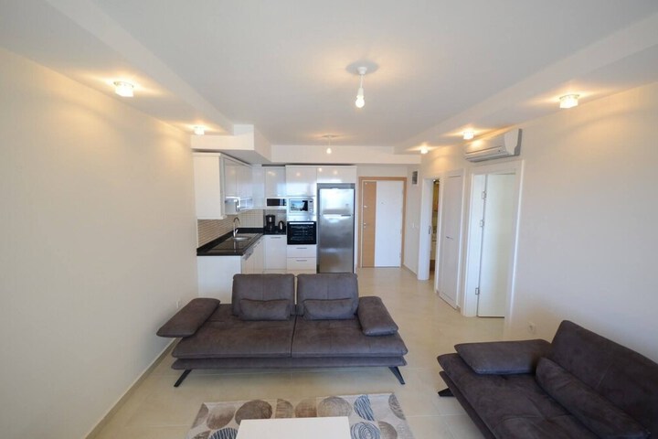 Room 10 of 26