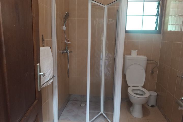 Room 15 of 32