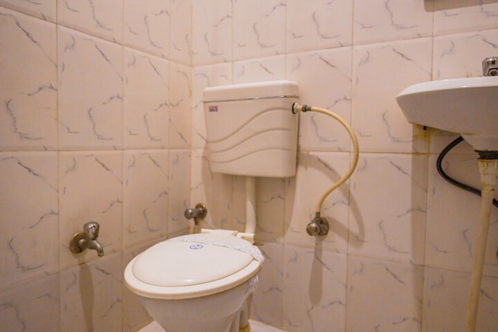 Room 65 of 90