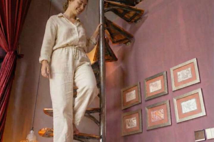 Room 48 of 174