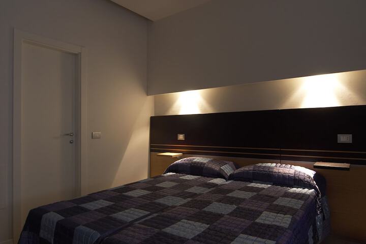 Room 18 of 39