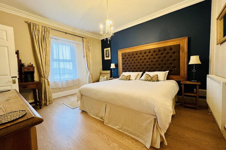 Room 7 of 39