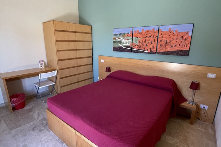 Room 21 of 58