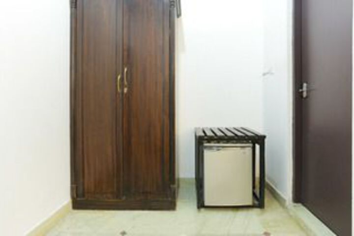Room 26 of 50