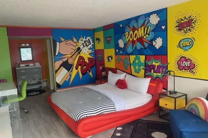 Room 7 of 24
