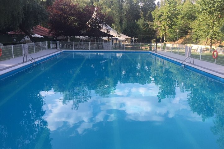 Pool 54 of 131