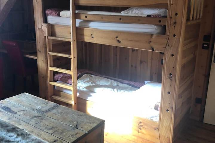 Room 9 of 57