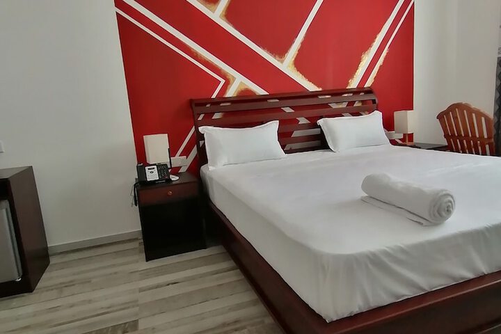 Room 15 of 31