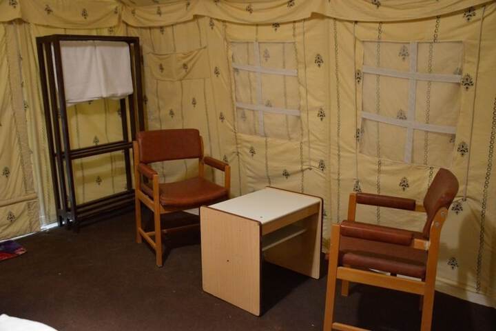 Room 10 of 24