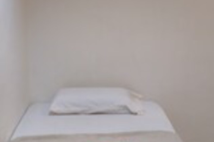 Room 17 of 24