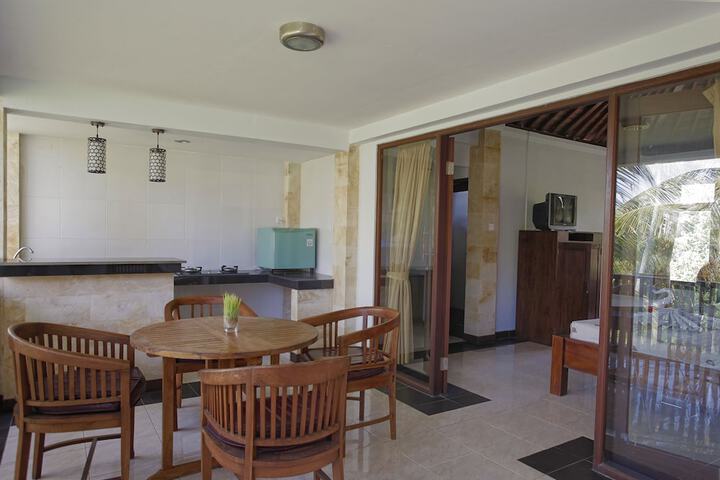 Room 16 of 27