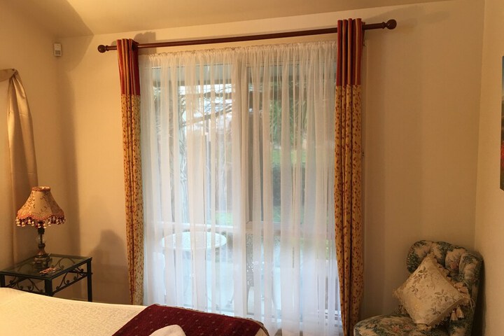 Room 25 of 117