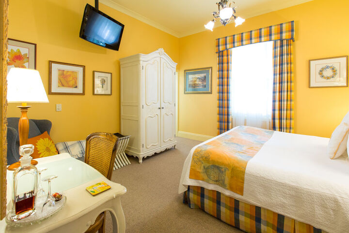 Room 13 of 55
