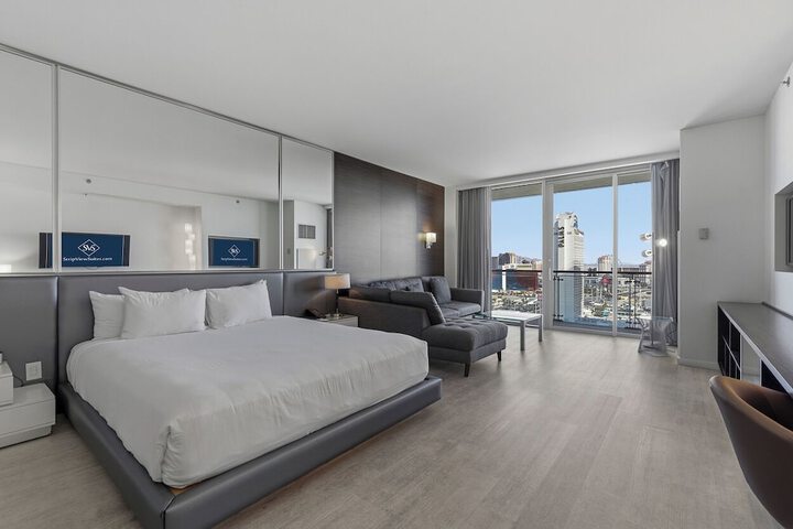 Room 70 of 484
