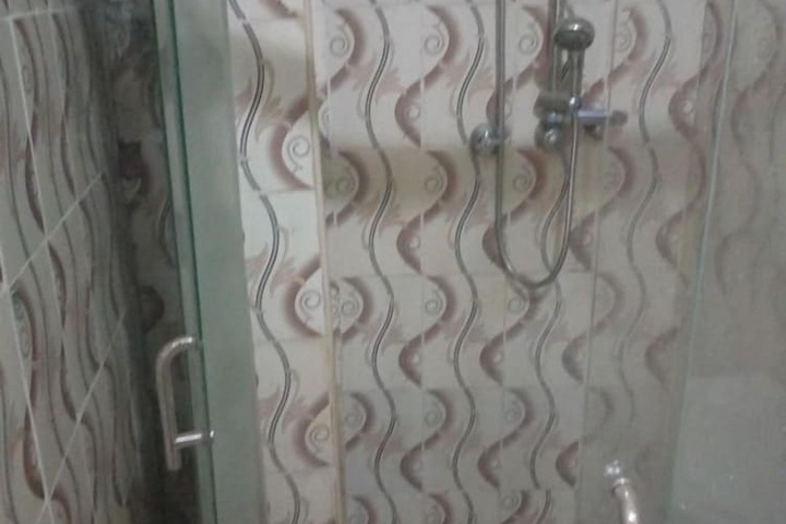 Room 14 of 14