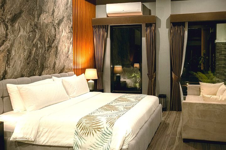 Room 20 of 62