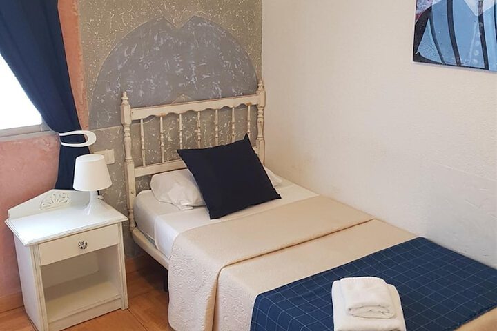 Room 20 of 50