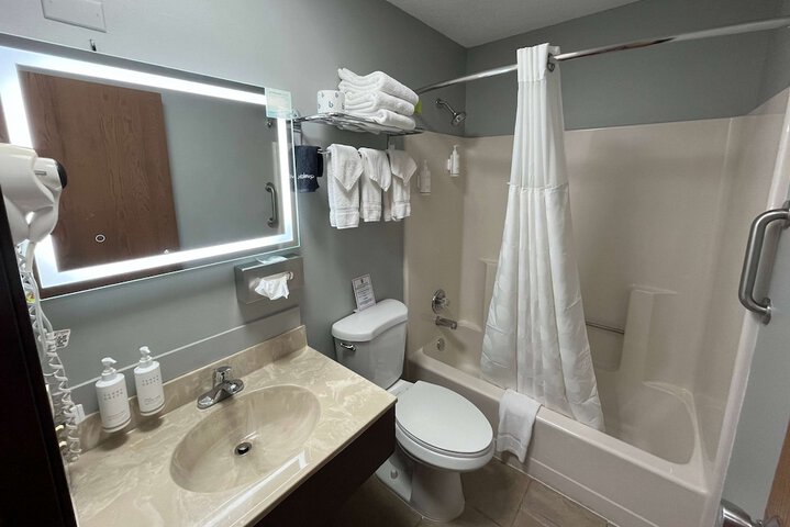 Room 20 of 35