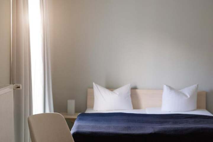 Room 14 of 50