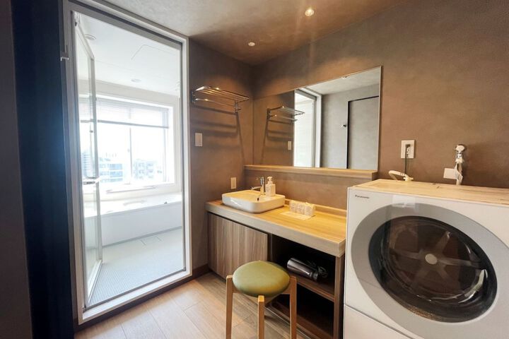 Room 20 of 71