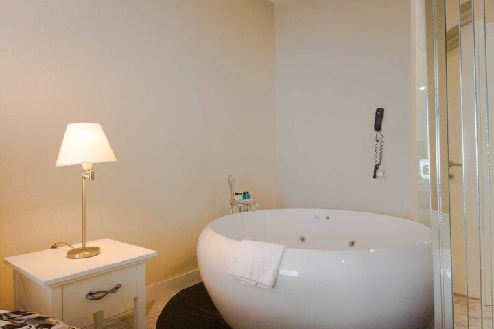 Bath Interior