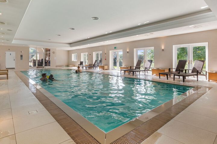 Pool 41 of 79