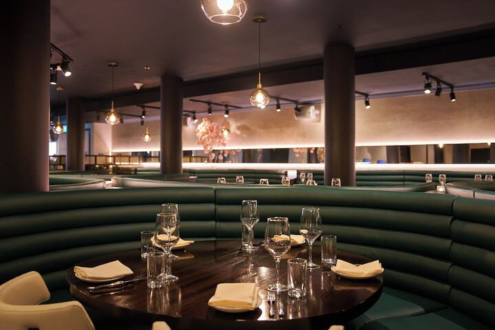 Dining 67 of 94