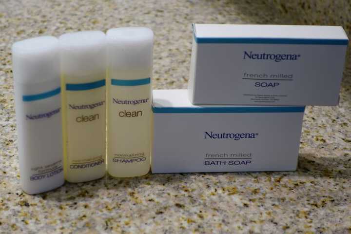 Bathroom amenities