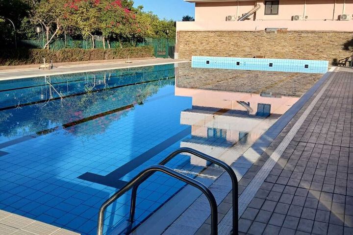 Pools & Facilities