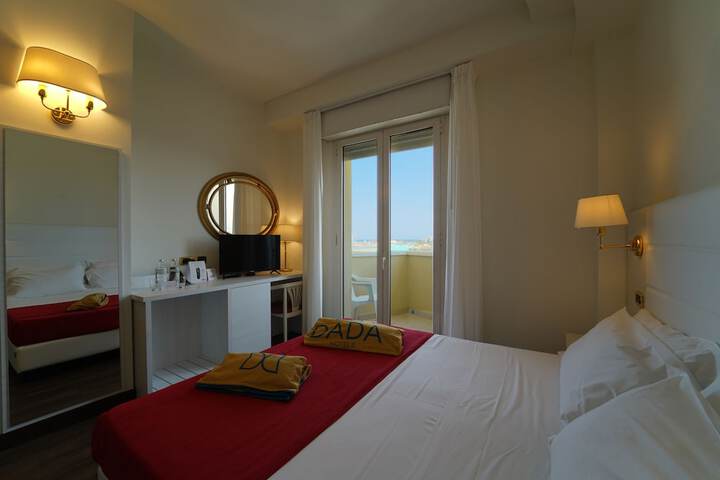 Room 7 of 46