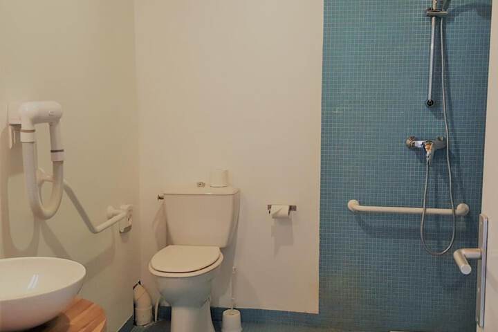 Room 26 of 44