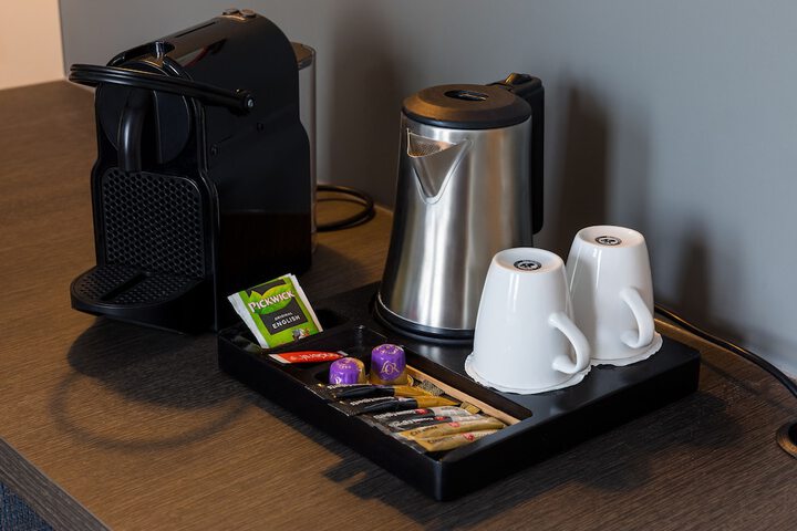 Breakfast/Coffee Service 16 of 47