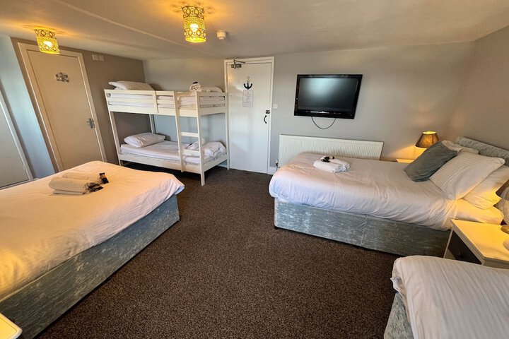 Room 20 of 125