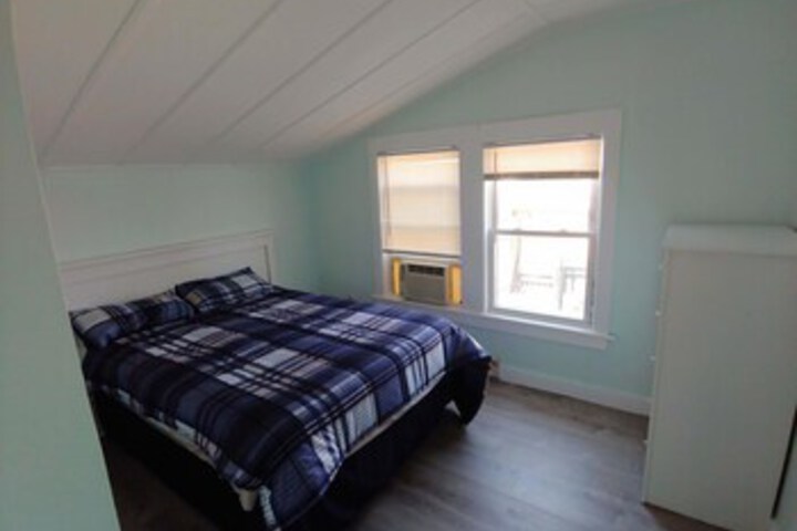 Room 18 of 19